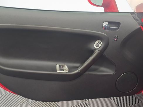 Used 2009 Pontiac Solstice GXP w/ Club Sport Package RWD image 89