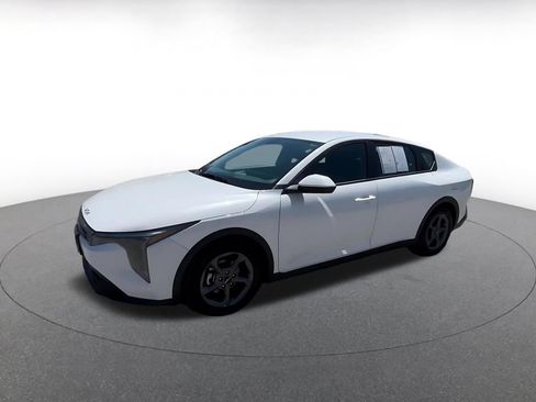 Used 2025 Kia K4 FWD image 8