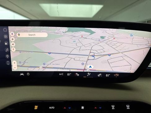 New 2026 Buick Enclave Preferred w/ Power Package image 19