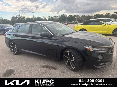 Used 2022 Honda Accord Sport image 1