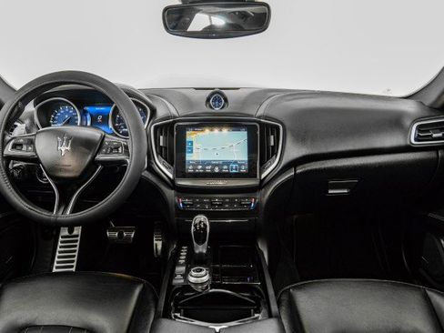 Used 2017 Maserati Ghibli S Q4 AWD/4WD image 11