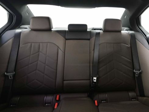 New 2026 BMW 530i image 9