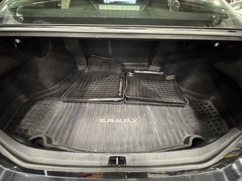 Used 2019 Toyota Camry LE image 20