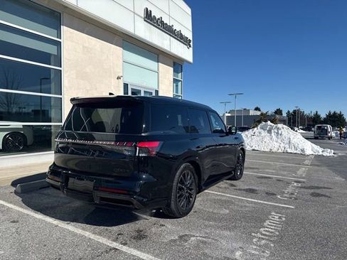 Certified 2025 INFINITI QX80 Autograph w/ Premium Cargo Package image 7