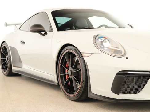 Used 2018 Porsche 911 GT3 RWD image 48