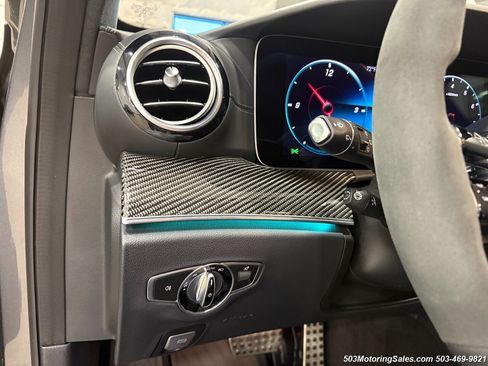 Used 2021 Mercedes-Benz E 63 AMG S image 31