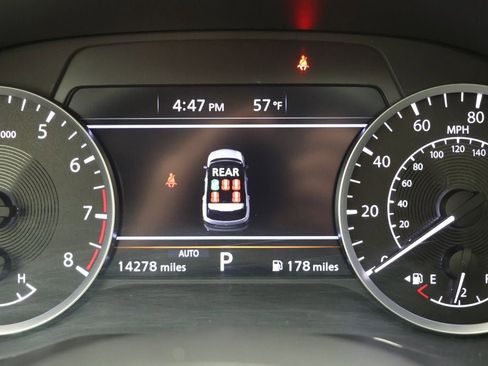 Used 2025 INFINITI QX60 Pure AWD/4WD image 19