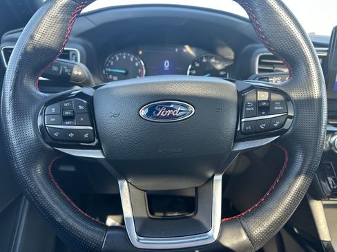 Used 2022 Ford Explorer ST-Line w/ Class IV Trailer Tow Package AWD/4WD image 30