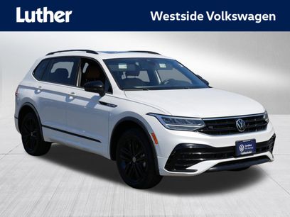 Certified 2022 Volkswagen Tiguan SE R-Line