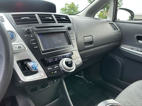 Used 2012 Toyota Prius V Three FWD image 35