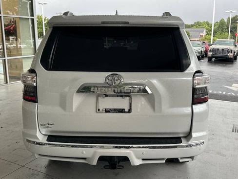 Used 2024 Toyota 4Runner Limited AWD/4WD image 4
