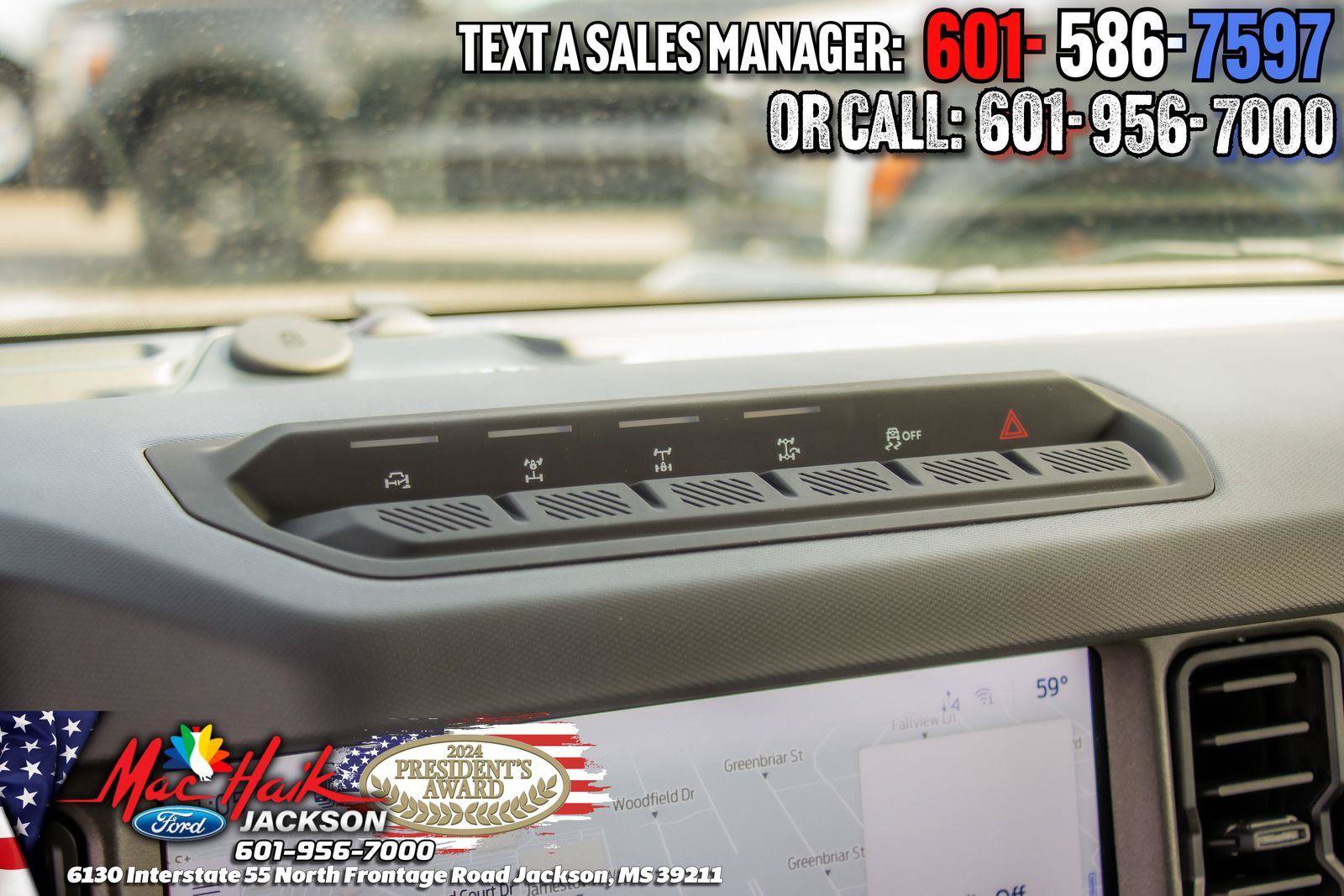 Used 2026 Ford Bronco Badlands AWD/4WD image 14