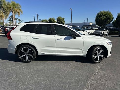 Certified 2023 Volvo XC60 B5 Ultimate image 3