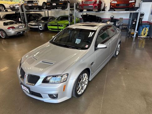 Used 2009 Pontiac G8 GXP image 7