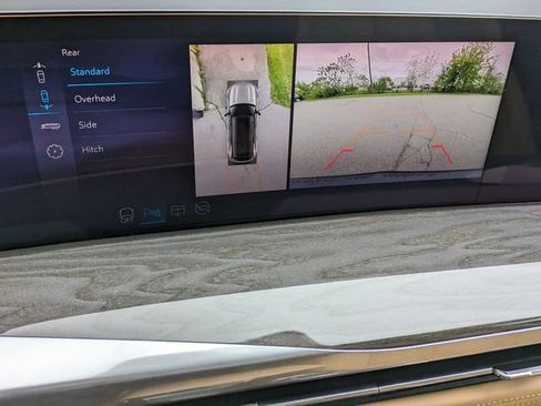 Used 2025 Cadillac Escalade IQ Sport 2 AWD/4WD image 15