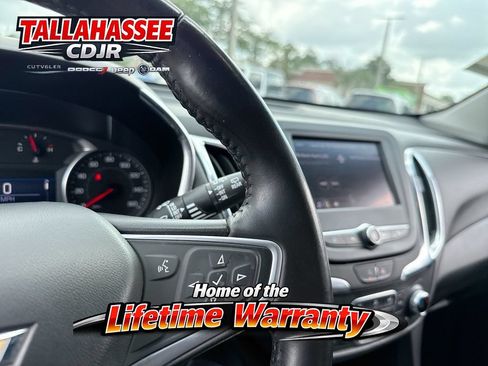 Used 2022 Chevrolet Equinox LT FWD image 18