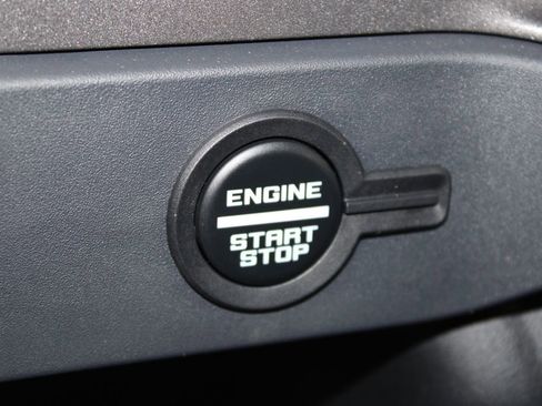 Used 2025 Ford Bronco Badlands AWD/4WD image 40