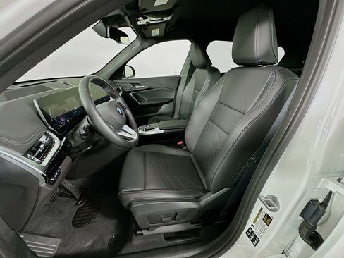 Used 2025 BMW X1 xDrive28i w/ Technology Package image 20