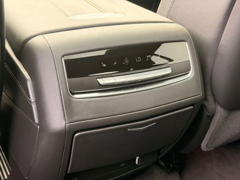 Used 2025 Cadillac Escalade Sport w/ Touring Package AWD/4WD image 19