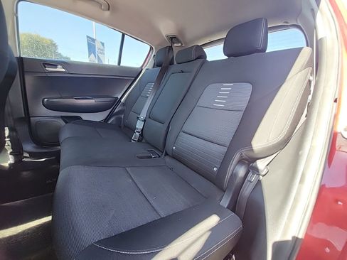 Used 2020 Kia Sportage LX w/ LX Popular Package image 8