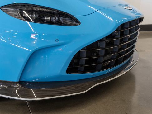 Used 2023 Aston Martin V12 Vantage RWD image 9