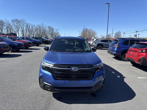 New 2026 Subaru Forester Touring AWD/4WD image 2