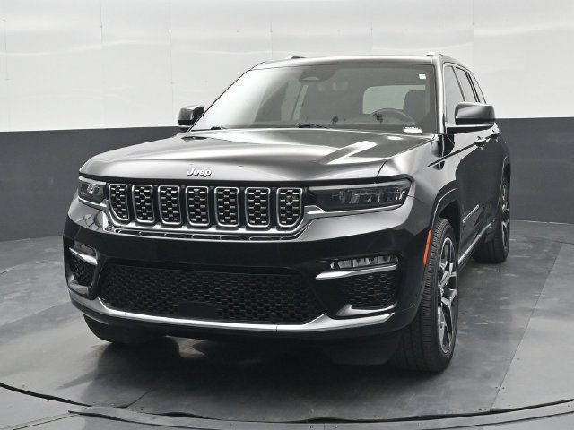 Used 2022 Jeep Grand Cherokee Summit AWD/4WD image 37