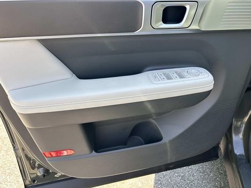Certified 2025 Hyundai Santa Fe SEL FWD image 18