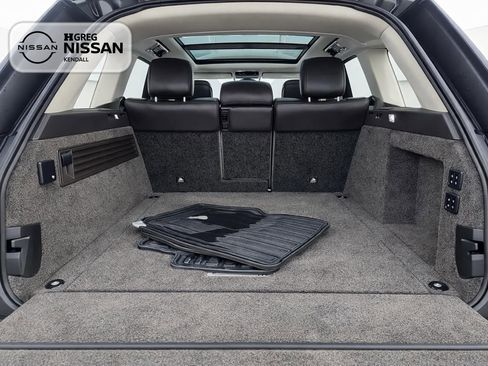 Used 2019 Land Rover Range Rover Supercharged image 12