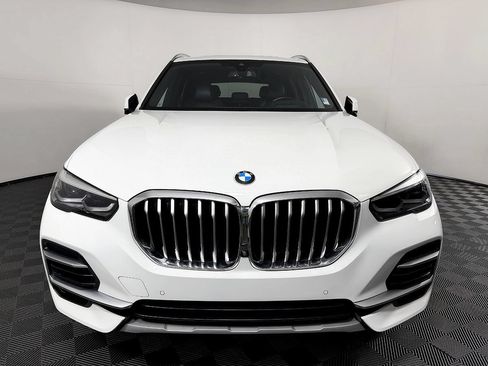 Used 2023 BMW X5 xDrive40i AWD/4WD image 4