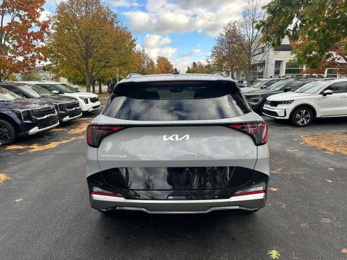 New 2026 Kia Sportage SX image 6