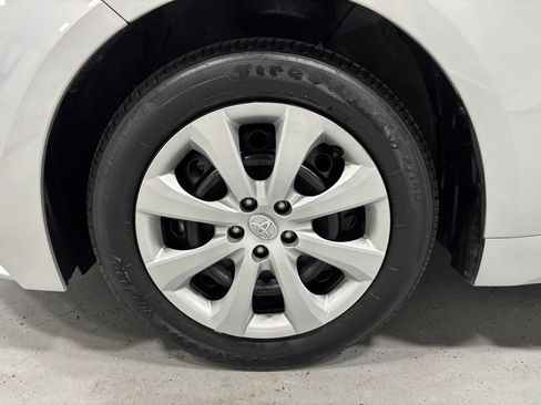 Used 2026 Toyota Corolla LE FWD image 62