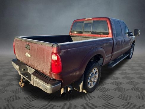 Used 2011 Ford F250 Lariat w/ Lariat Interior Pkg image 2