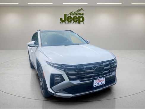 Used 2025 Hyundai Tucson Limited AWD/4WD image 13