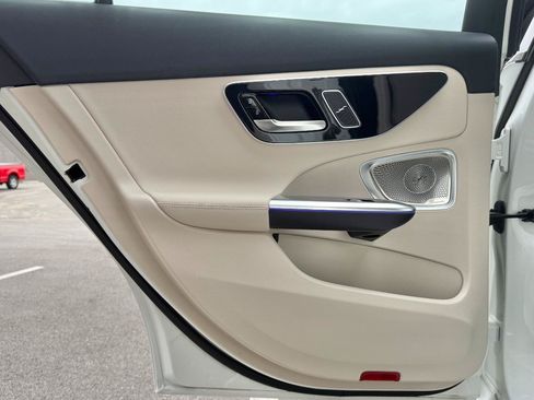 Used 2025 Mercedes-Benz C 300 Sedan w/ Exclusive Trim Package image 16