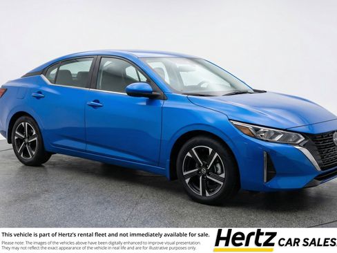 Used 2025 Nissan Sentra SV image 1