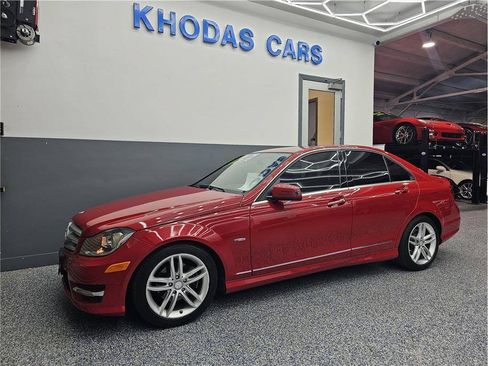 Used 2012 Mercedes-Benz C 250 Sedan image 2