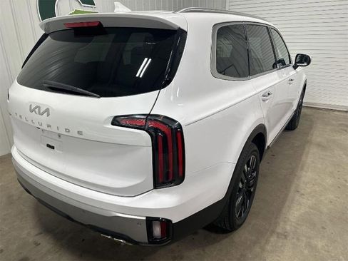 Used 2024 Kia Telluride SX image 4