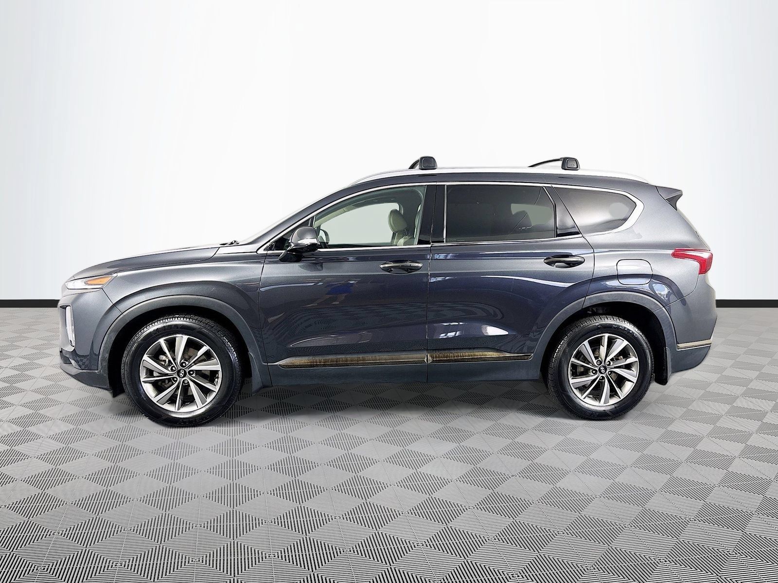 Used 2020 Hyundai Santa Fe Limited FWD image 4