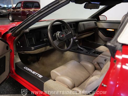Used 1989 Chevrolet Corvette Convertible image 4