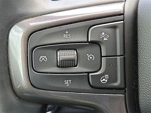 Certified 2024 Chevrolet Silverado 1500 High Country image 21