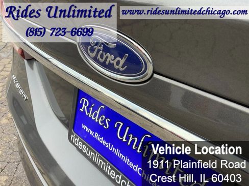 Used 2018 Ford Fusion SE image 32