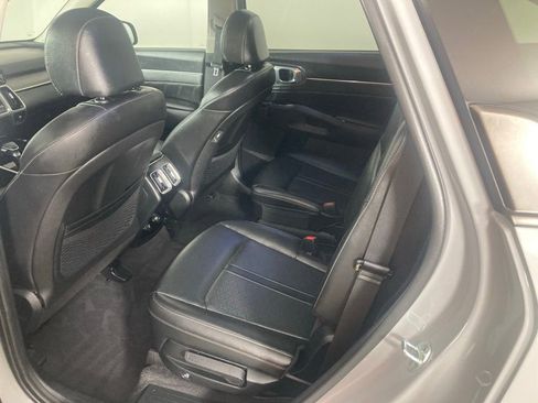 Used 2022 Kia Sorento SX image 13