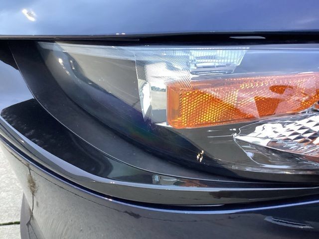 Certified 2023 MAZDA MAZDA3 s FWD image 4