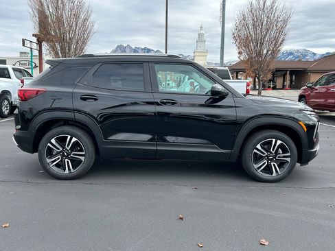 New 2026 Chevrolet TrailBlazer LT w/ Convenience Package image 6