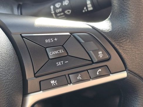 Used 2023 Nissan Sentra SV image 15