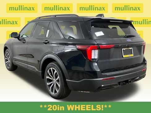 New 2026 Ford Explorer ST-Line image 10