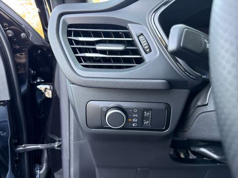 New 2026 Ford Escape ST-Line image 9