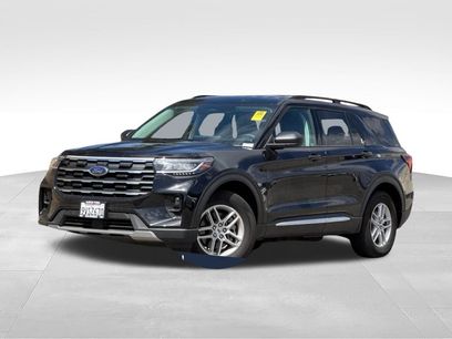 Used 2025 Ford Explorer Active w/ Active Comfort Package
