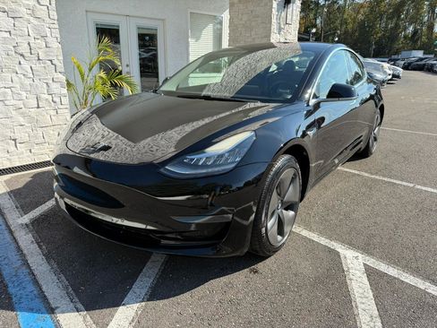 Used 2018 Tesla Model 3 Long Range RWD image 8